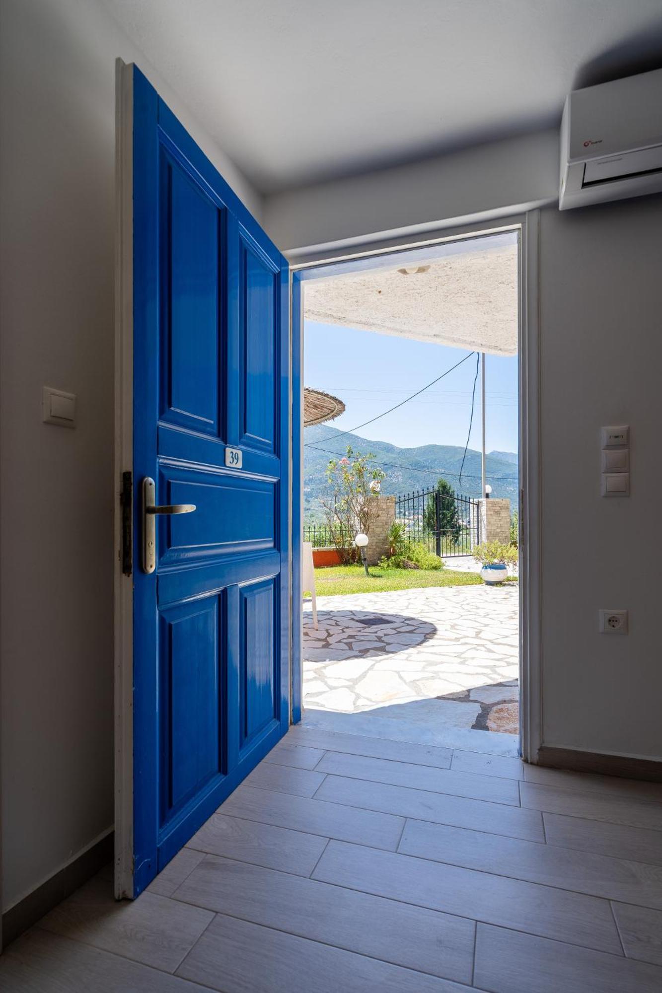 Yénion Vliho Bay Boutique Hotel חדר תמונה