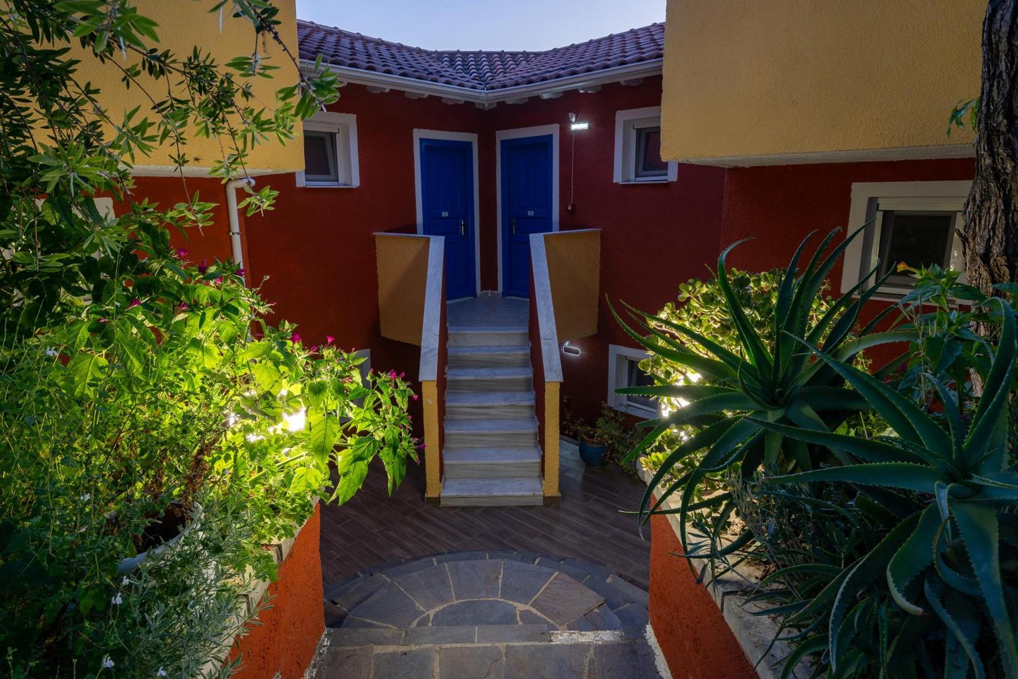 Yénion Vliho Bay Boutique Hotel מראה חיצוני תמונה