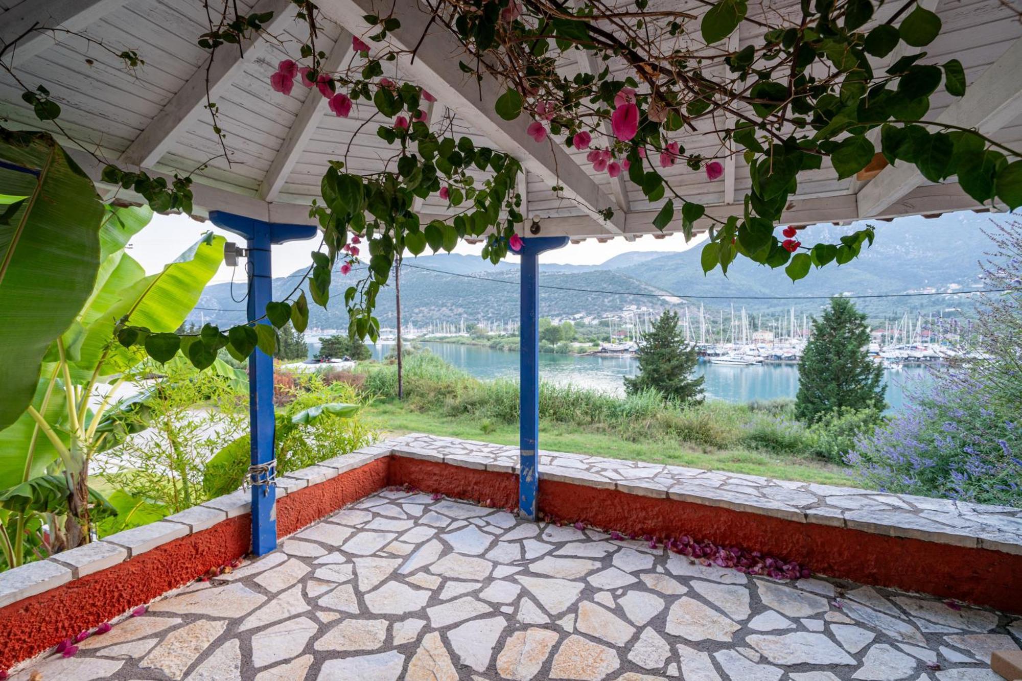 Yénion Vliho Bay Boutique Hotel מראה חיצוני תמונה